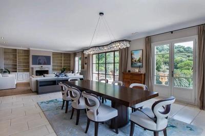 Propriété - 430 m² - 7 pièces