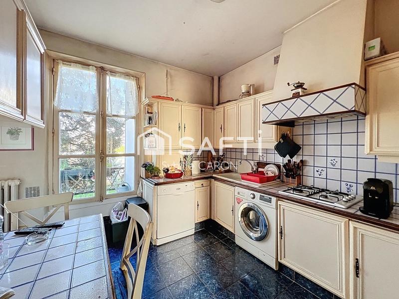 Maison - 161 m² - 6 pièces