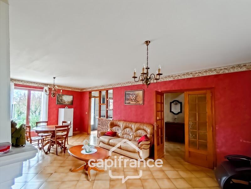 Maison - 96 m² - 4 pièces