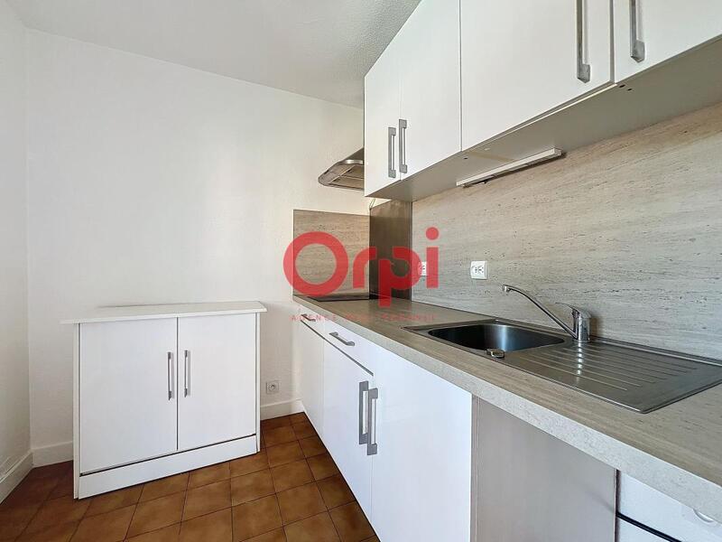 Studio - 32 m² - 1 pièce