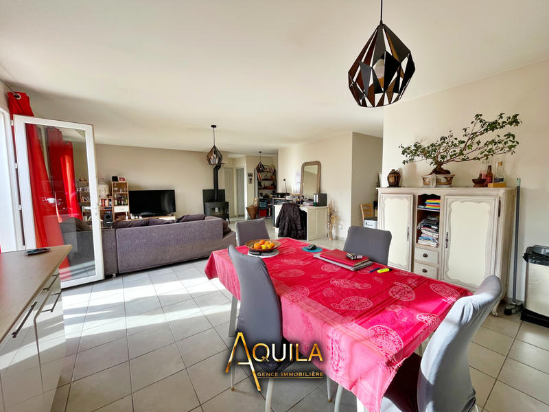 Maison - 90 m² - 4 pièces