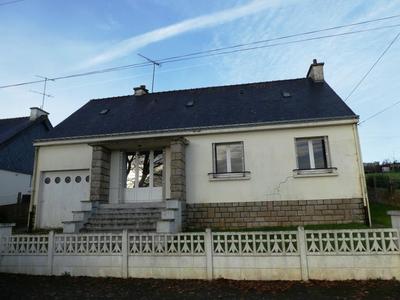 Maison - 80 m² - 5 pièces