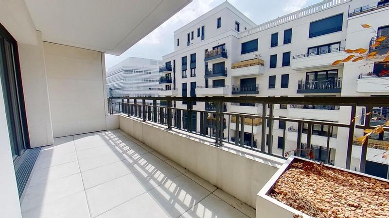 Appartement - 81 m² - 4 pièces