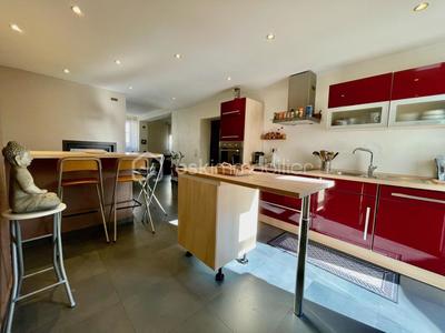 Maison de ville - 170 m² - 8 pièces