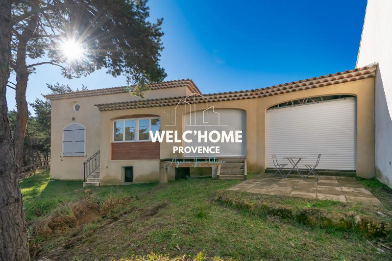 Maison - 185 m² - 6 pièces