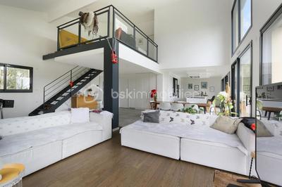 Maison d'architecte - 202 m² - 6 pièces