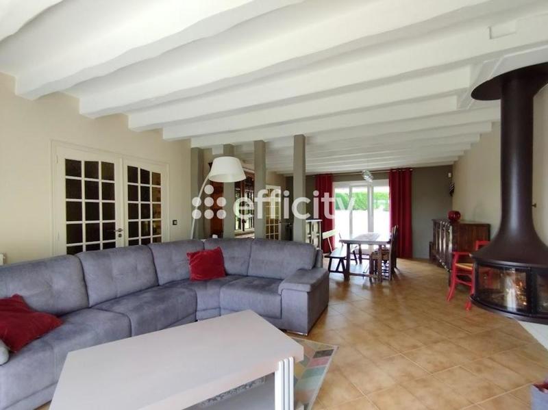 Maison - 145 m² - 6 pièces