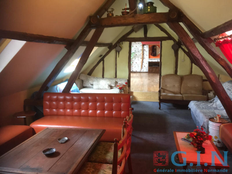 Maison - 276 m² - 5 pièces