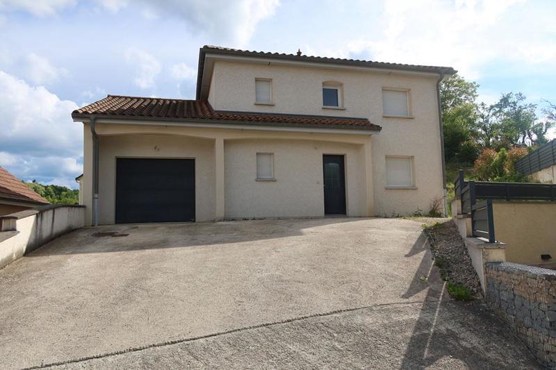 Maison - 120 m² - 6 pièces