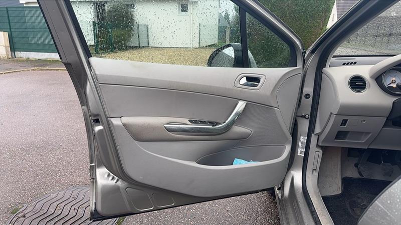 Peugeot 308 1.6 VTi 120 Confort