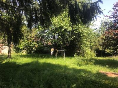 Terrain constructible - 685 m²
