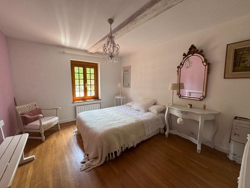 Maison - 187 m² - 6 pièces