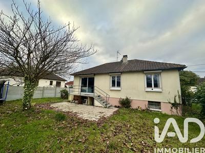 Maison - 64 m² - 3 pièces