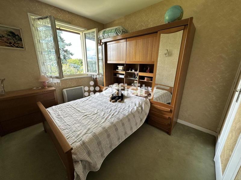 Maison - 96 m² - 4 pièces