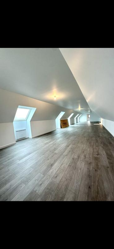 Maison traditionnelle - 340 m² - 5 pièces