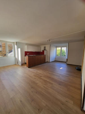 Appartement - 89 m² - 5 pièces