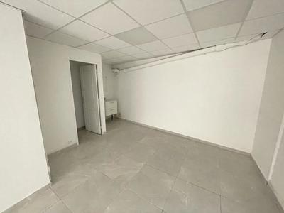 Local commercial - 32 m² - 1 pièce