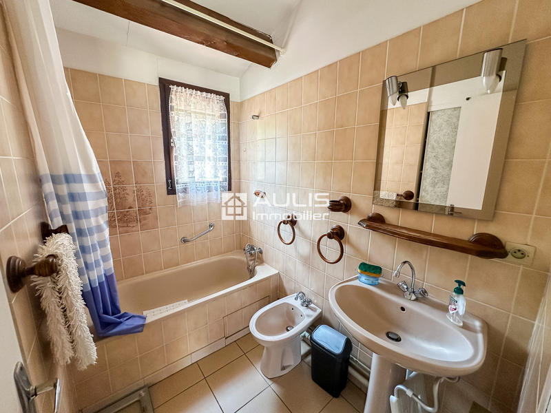 Maison - 70 m² - 4 pièces