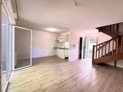 Maison - 60 m² - 3 pièces