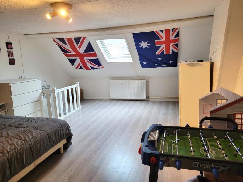 Maison - 96 m² - 4 pièces