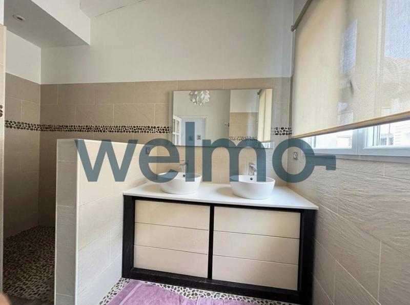 Duplex - 280 m² - 7 pièces