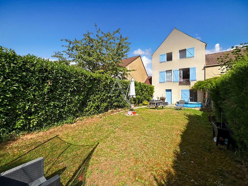 Maison - 88 m² - 5 pièces