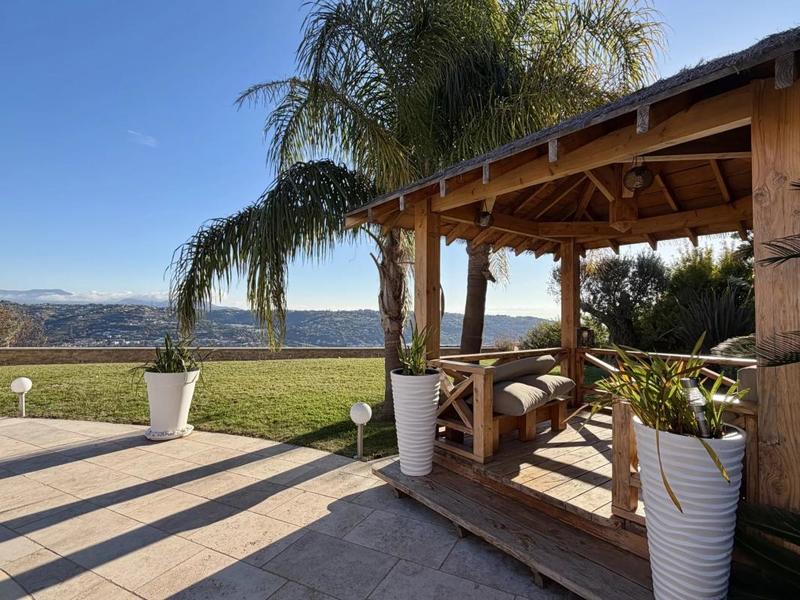 Villa - 160 m² - 5 pièces