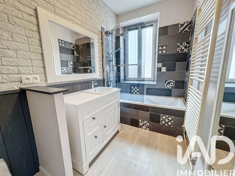 Maison - 131 m² - 6 pièces