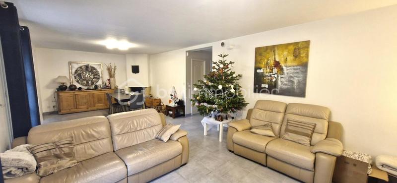 Maison - 156 m² - 8 pièces