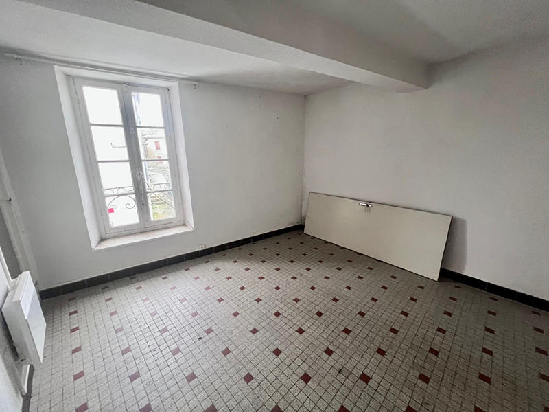 Maison - 171 m² - 6 pièces