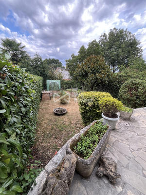 Maison - 104 m² - 4 pièces