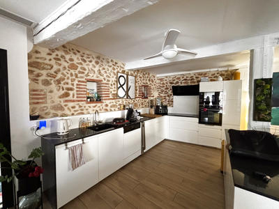 Maison - 215 m² - 5 pièces