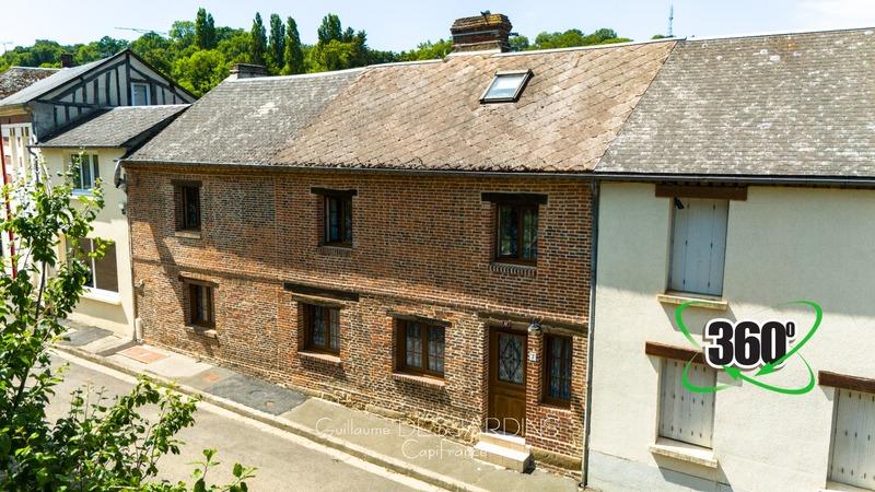 Maison de village - 187 m² - 9 pièces