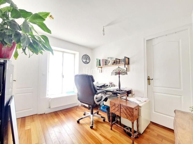 Maison - 170 m² - 7 pièces