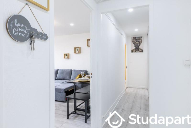 Chambre - 10 m² - 1 pièce