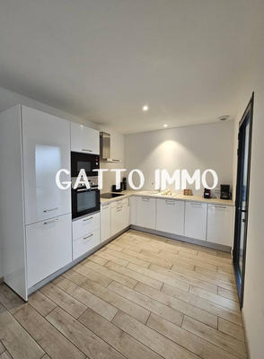 Villa - 114 m² - 4 pièces