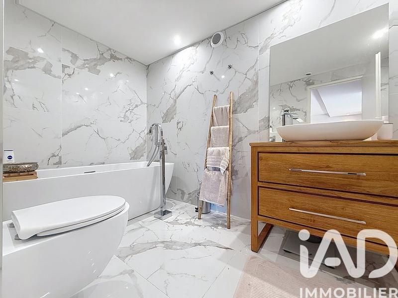 Maison - 145 m² - 5 pièces