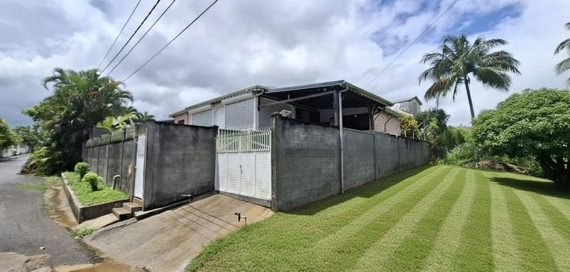 Maison - 96 m² - 4 pièces