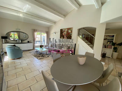 Villa - 150 m² - 5 pièces