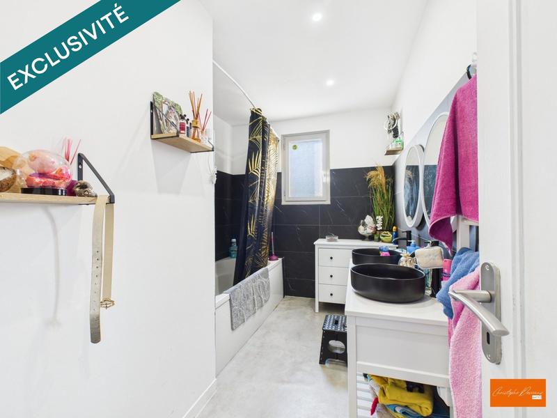 Maison - 120 m² - 6 pièces