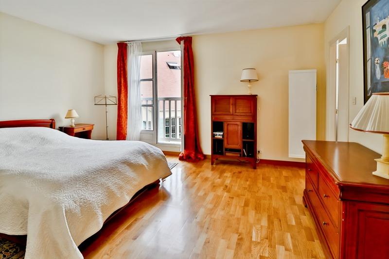 Maison - 165 m² - 5 pièces