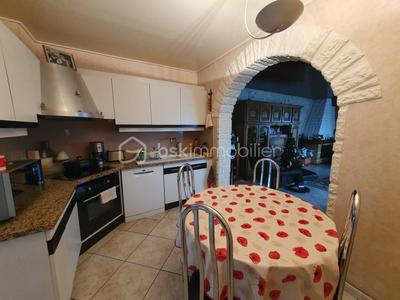 Maison - 111 m² - 5 pièces