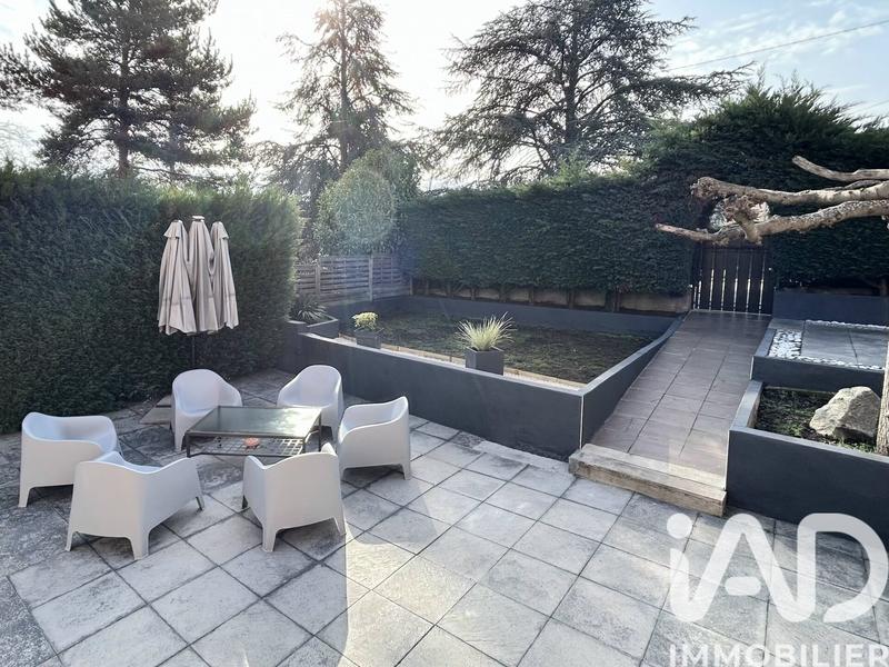 Maison - 125 m² - 5 pièces