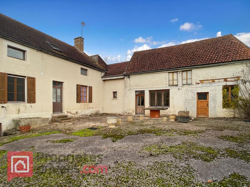 Maison - 263 m² - 9 pièces