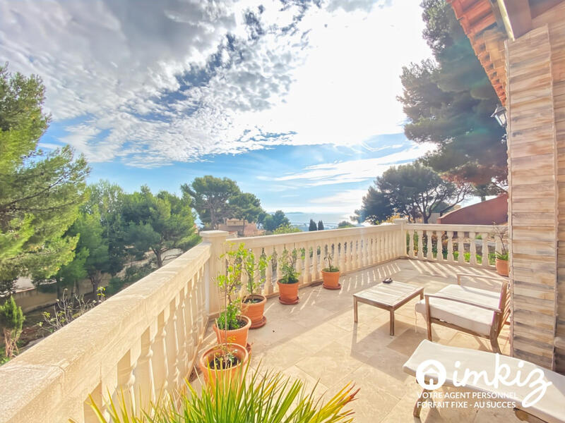 Maison - 142 m² - 7 pièces