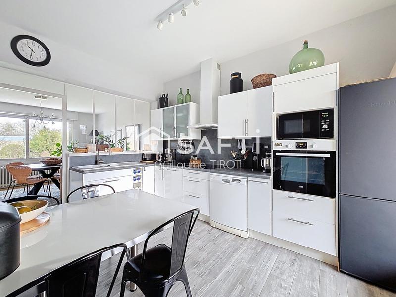 Maison - 118 m² - 5 pièces