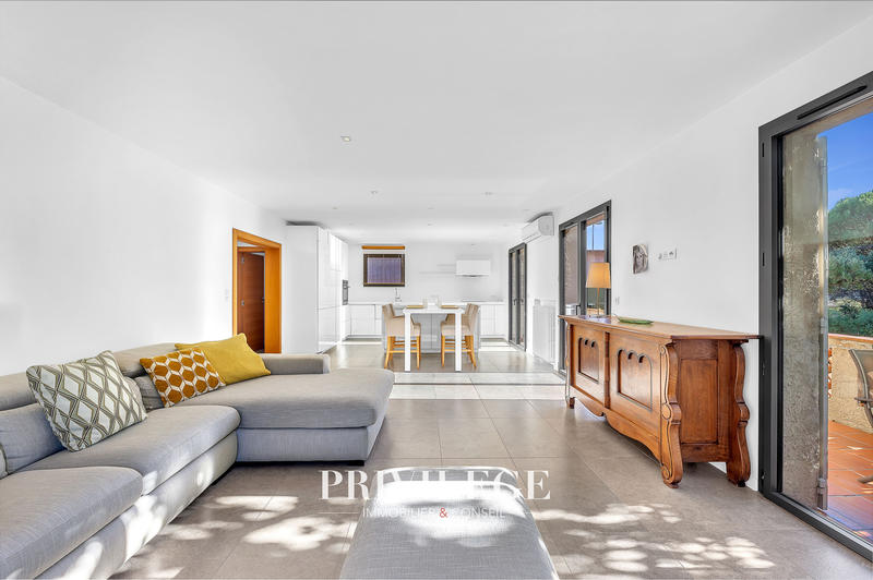 Villa - 150 m² - 6 pièces