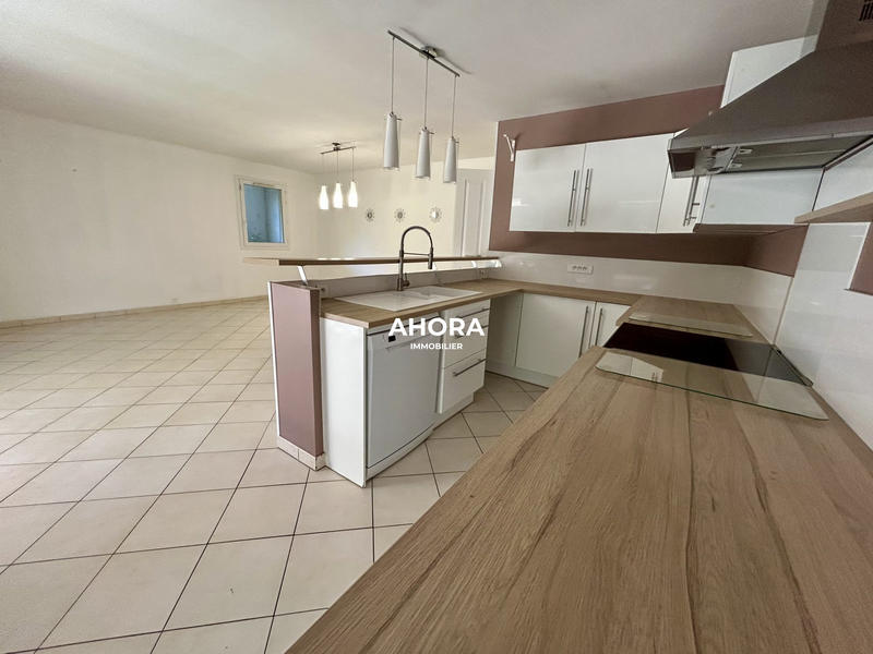 Appartement - 72 m² - 3 pièces