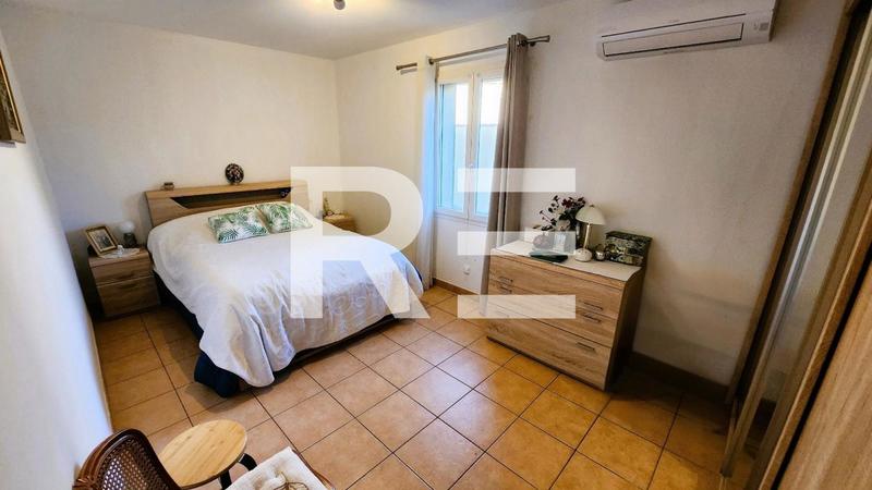 Villa - 100 m² - 4 pièces