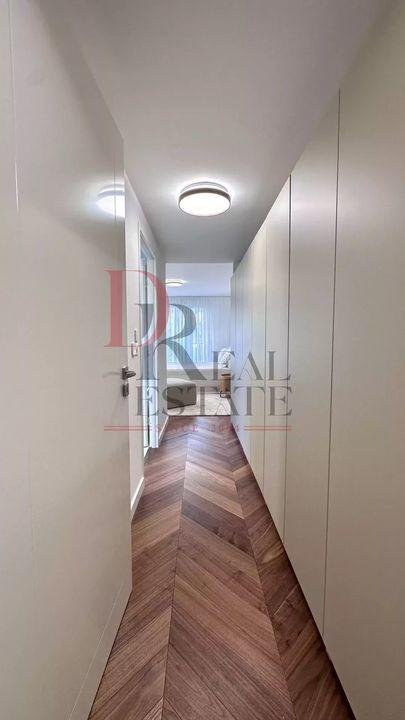 Duplex - 250 m² - 6 pièces